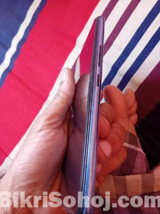 Vivo v21e
